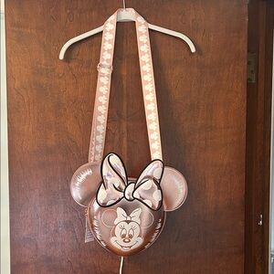 Loungefly Minnie Mouse Crossbody Bag